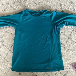 Patagonia womens midweight capilene crew